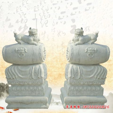 门口大理石狮子抱鼓石门墩