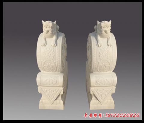 庭院门前汉白玉狮子抱鼓石