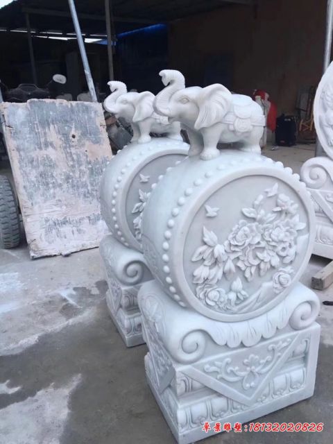 汉白玉牡丹浮雕小象石门墩