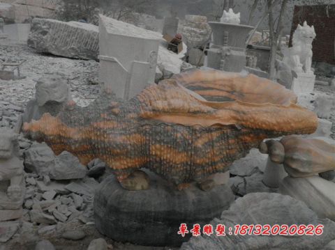 广场景观晚霞红海螺石雕