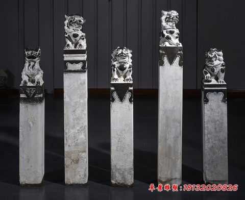 青石辟邪拴马柱