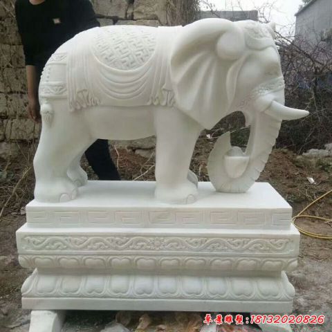 石雕公园大象雕塑