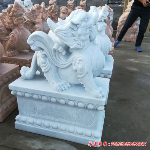 貔貅门墩汉白玉