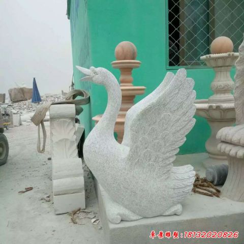 公园天鹅动物雕塑