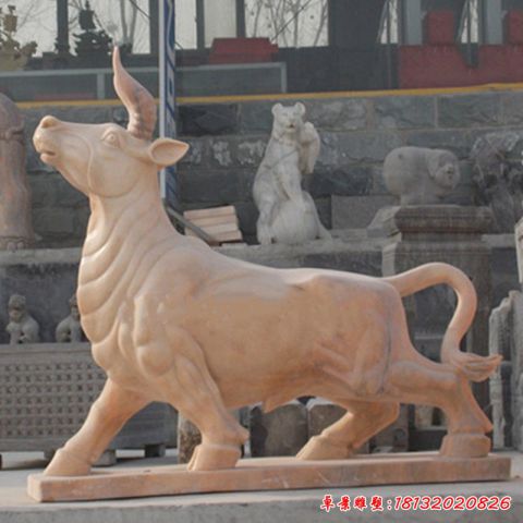 广场动物奔牛石雕