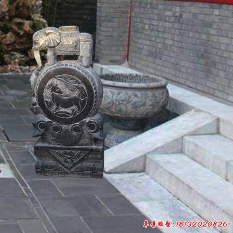 门口抱鼓石门墩石雕