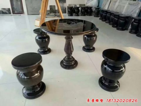 庭院休息石桌凳石雕