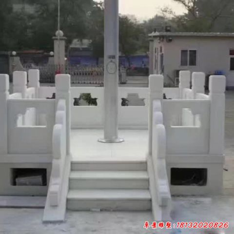 升旗台景观石雕