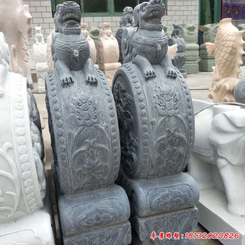 青石麒麟抱鼓石
