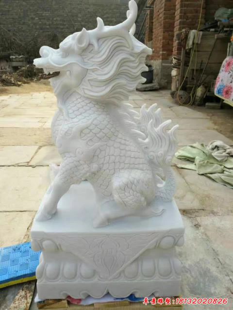 汉白玉神兽麒麟雕塑