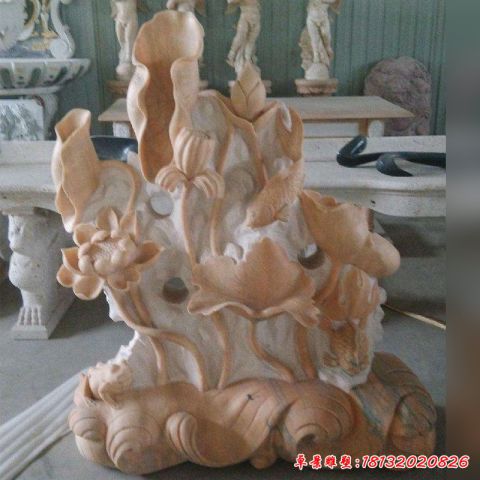 庭院荷花流水池