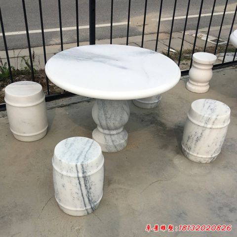 别墅休息石桌凳