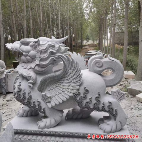 青石神兽貔貅石雕