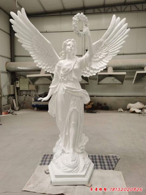 广场西方人物雕塑