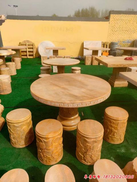 公园休息石桌凳