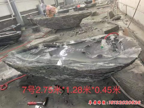 不规则石桌雕塑
