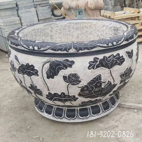 圆形青石水缸石雕