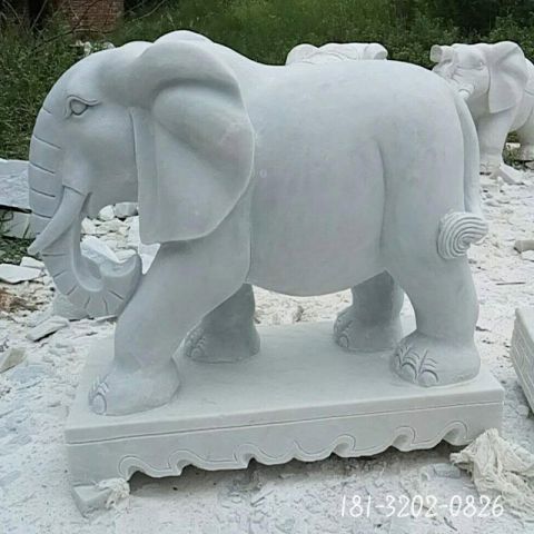 公园动物大象雕塑