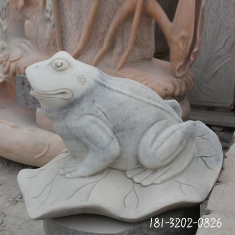 青蛙动物石雕