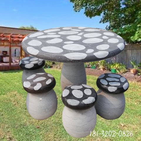 小区蘑菇石桌凳雕塑