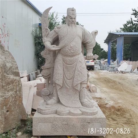 公园关公石雕人物