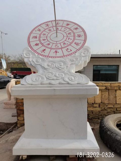学校仿古日晷雕塑