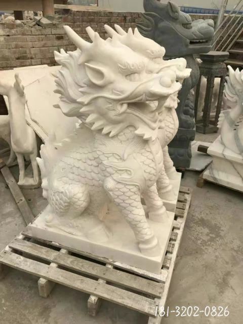 仿古招财麒麟动物石雕