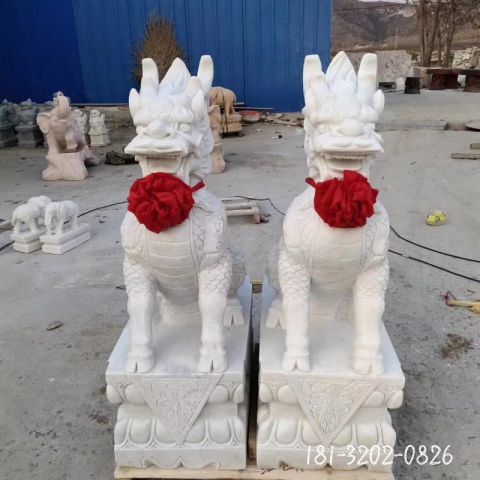 广场汉白玉麒麟动物雕塑