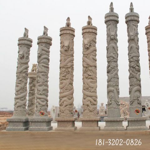 广场大型龙柱雕塑