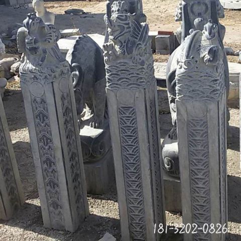 大型拴马桩雕塑