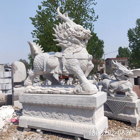 大型仿古动物麒麟雕塑