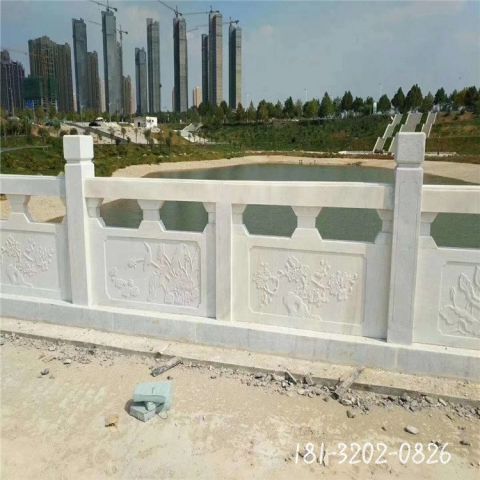 栏板创意雕塑