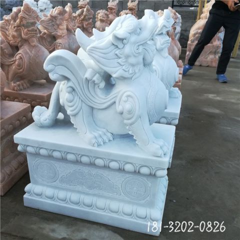貔貅动物仿古石雕
