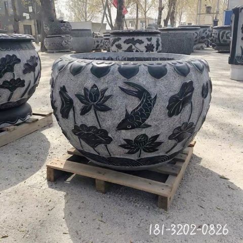 鲤鱼水缸景观雕塑