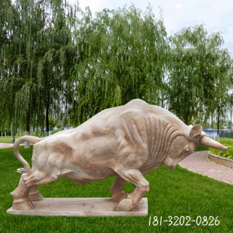 园林开荒牛动物雕塑