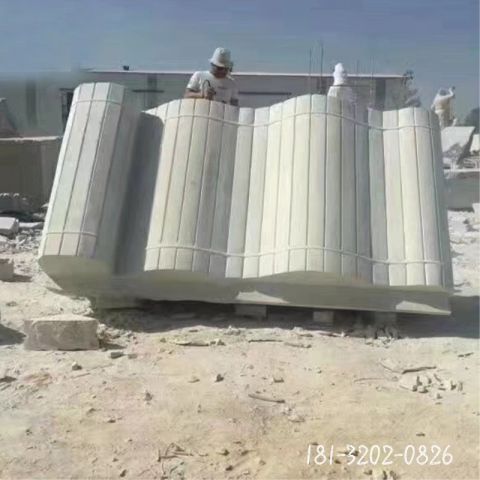 校园古代书籍雕塑
