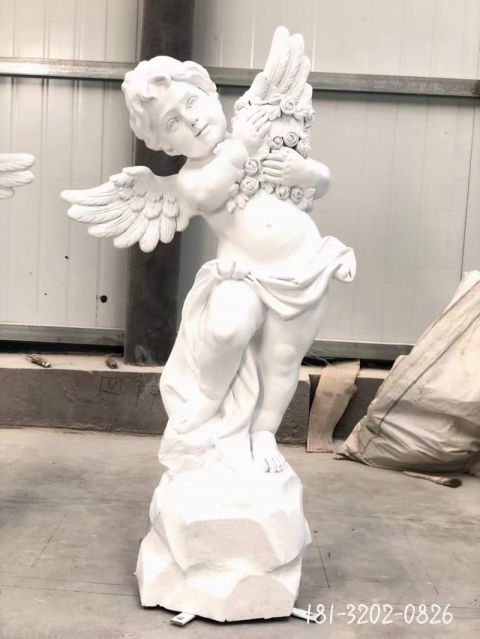 广场西方小天使