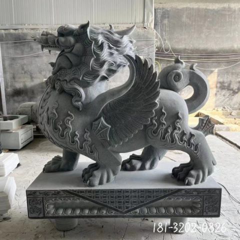 古代翅膀貔貅动物雕塑