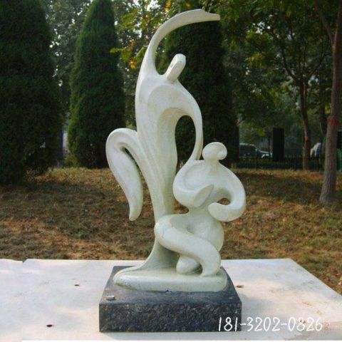 石雕情侣人物雕塑