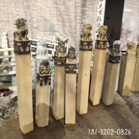 大型仿古做旧拴马桩雕塑