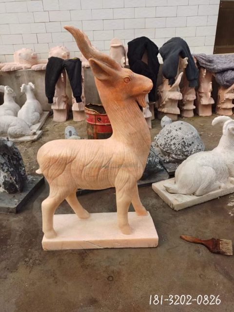 大型动物鹿雕塑