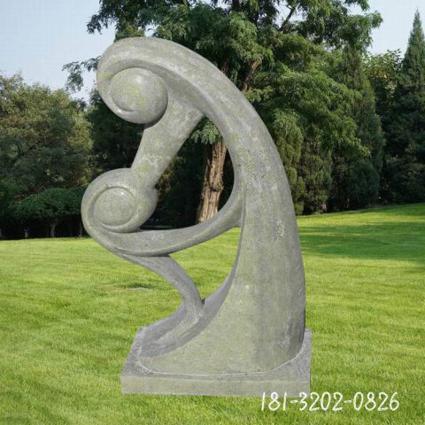 广场抽象母爱人物雕塑