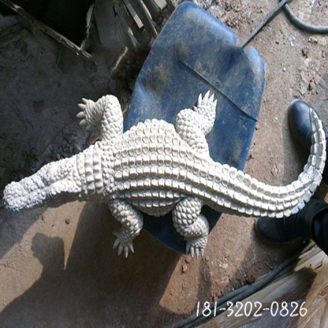 大型公园蜥蜴动物雕塑