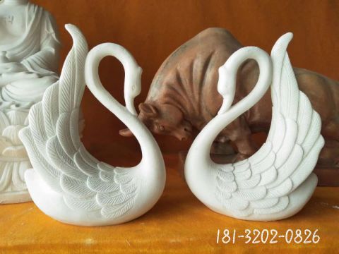 公园户外天鹅动物雕塑