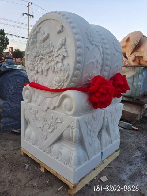 庭院抱鼓石大型门墩雕塑